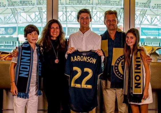 Rusty Aaronson with his family.